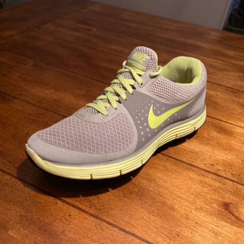 NIKE LUNARSWIFT 4 Sneakers Gray +Yellow